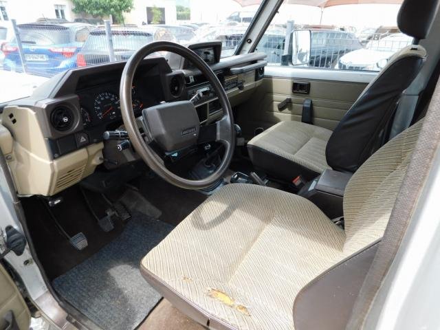 Toyota Land Cruiser - Photo 10