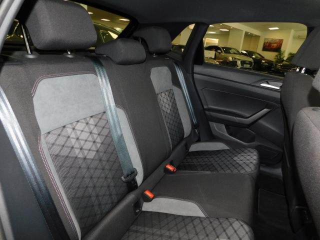 Volkswagen Polo - Photo 18