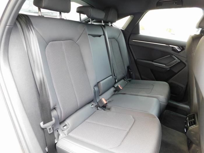Audi Q3 Sportback - Photo 18