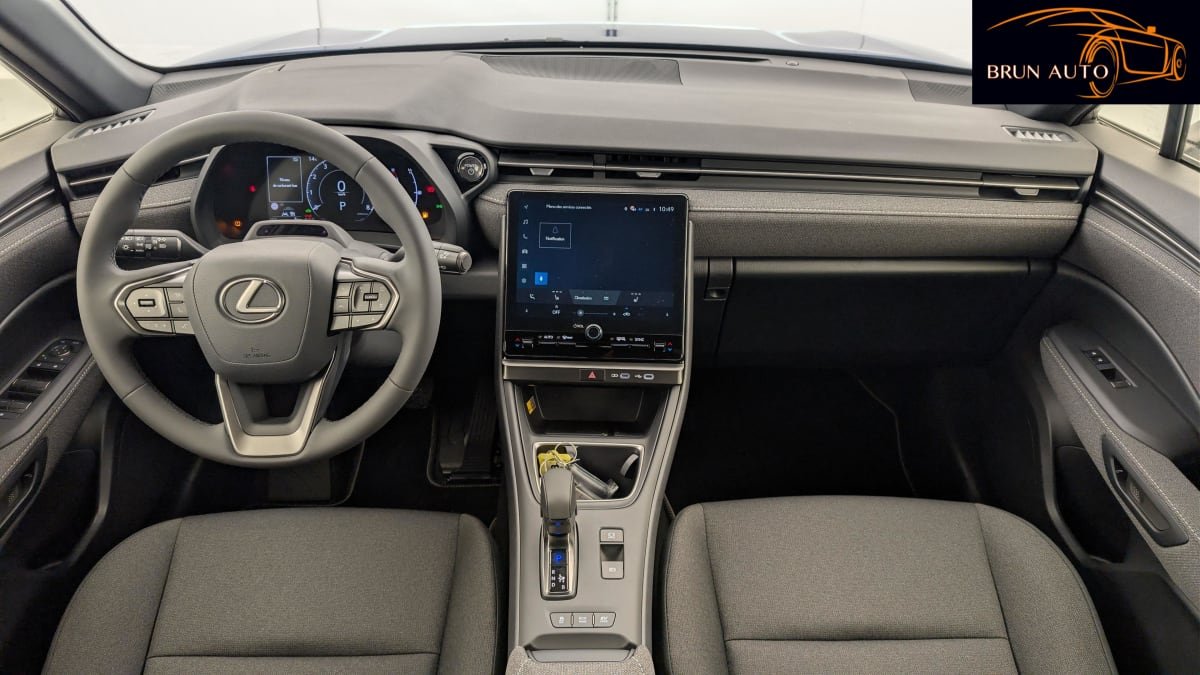 Lexus LBX - Photo 14