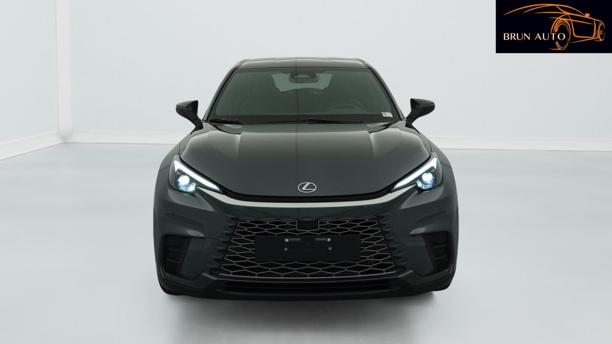 Lexus LBX - Photo 24