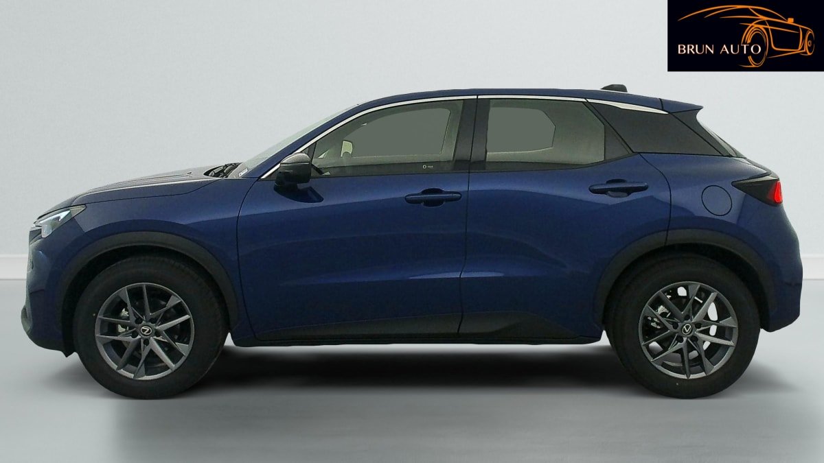 Lexus LBX - Photo 4