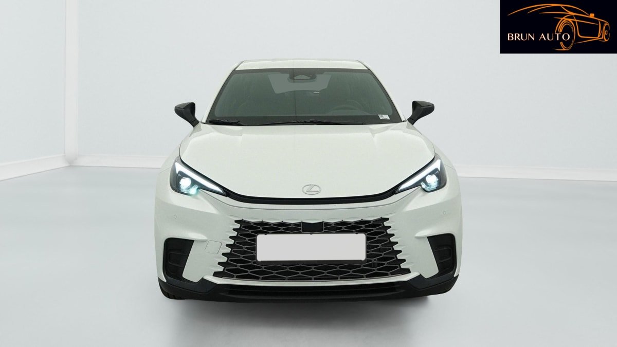 Lexus LBX - Photo 46