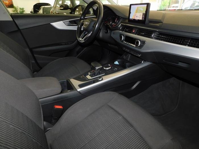 Audi A4 Avant - Photo 19