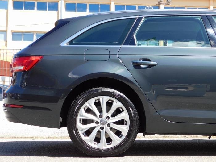 Audi A4 Avant - Photo 4