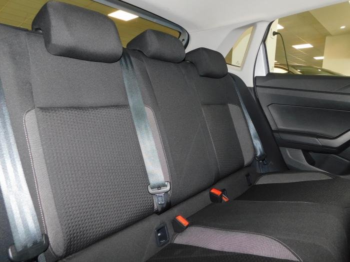 Volkswagen Polo - Photo 19
