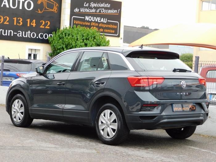 Volkswagen T-Roc - Photo 11