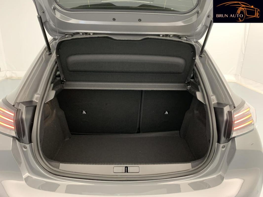 Peugeot 208 - Photo 11