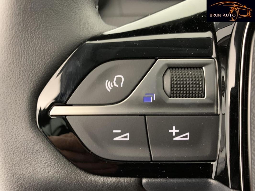Peugeot 208 - Photo 15