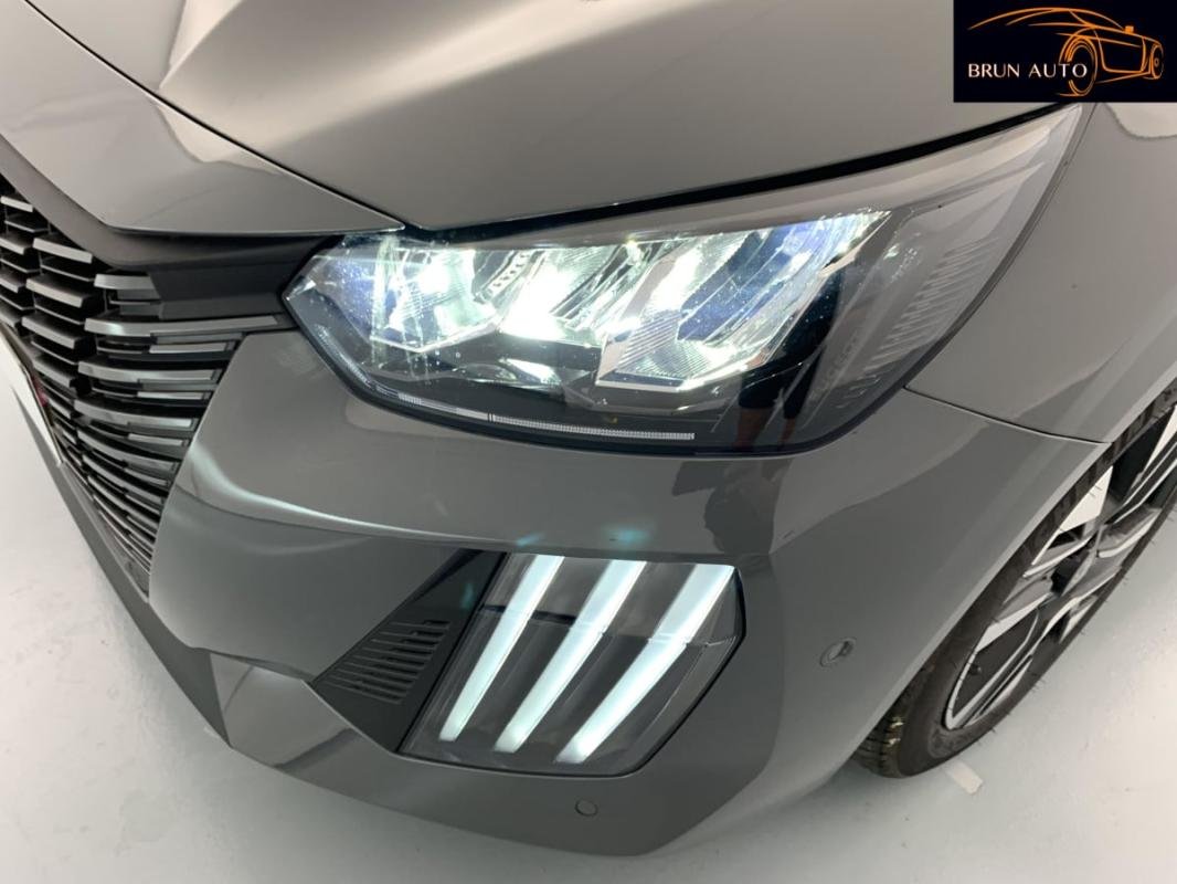 Peugeot 208 - Photo 21