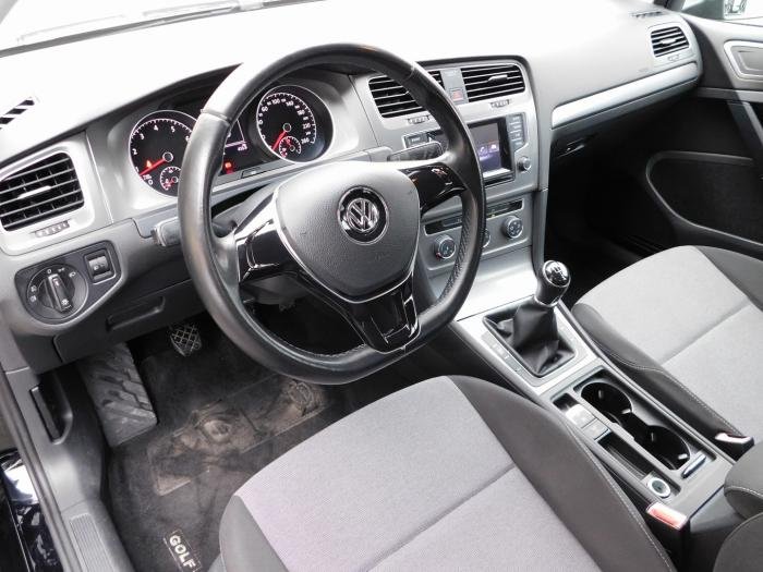 Volkswagen Golf - Photo 12