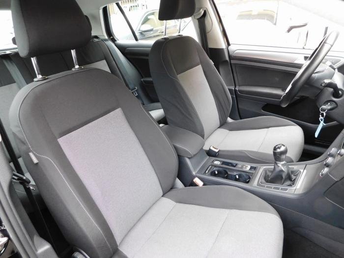 Volkswagen Golf - Photo 15