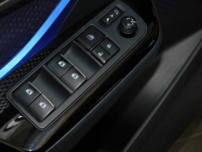 Toyota C-HR - Photo 14