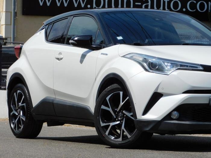 Toyota C-HR - Photo 2