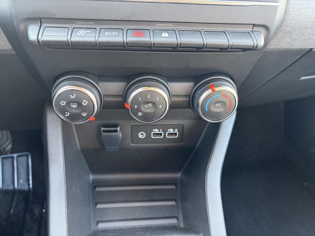 Renault Clio - Photo 35