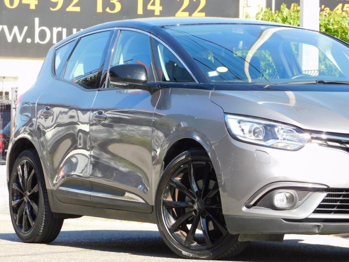 Renault Scénic - Photo 2
