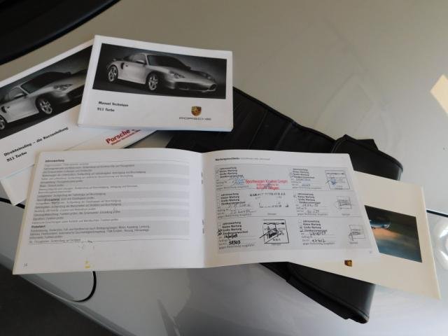 Porsche 911 - Photo 9