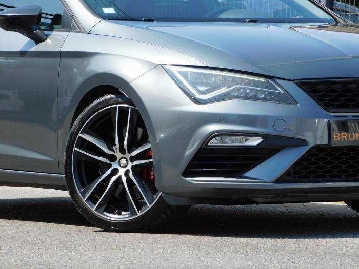Seat Leon - Photo 2