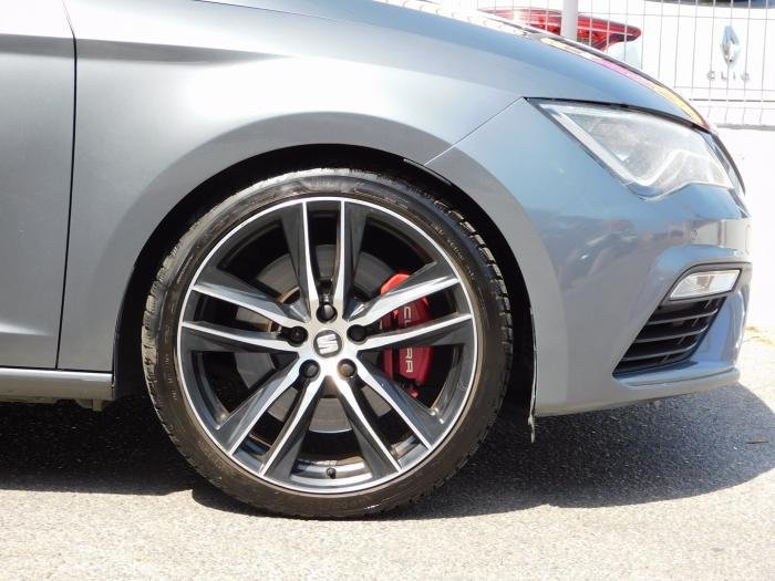 Seat Leon - Photo 4