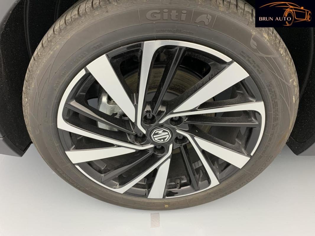 MG ZS - Photo 21