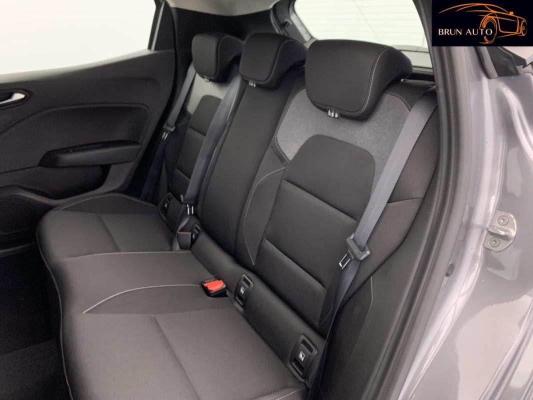 Renault Clio - Photo 18