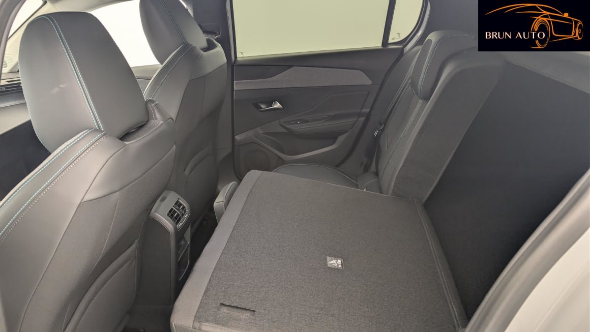 Peugeot 308 - Photo 12