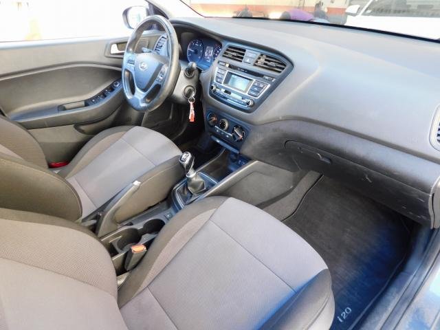 Hyundai i20 - Photo 16