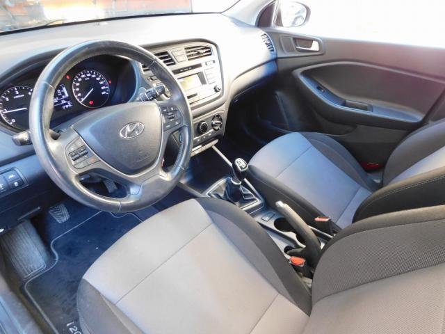 Hyundai i20 - Photo 10