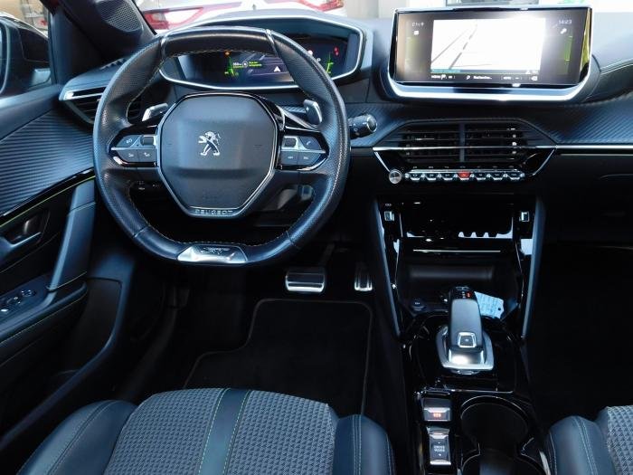 Peugeot 208 - Photo 18