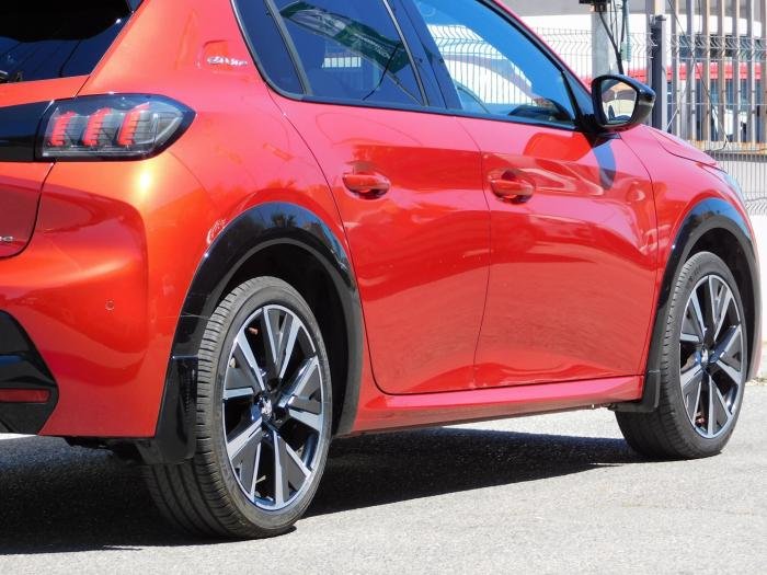Peugeot 208 - Photo 7