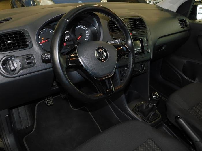 Volkswagen Polo - Photo 12