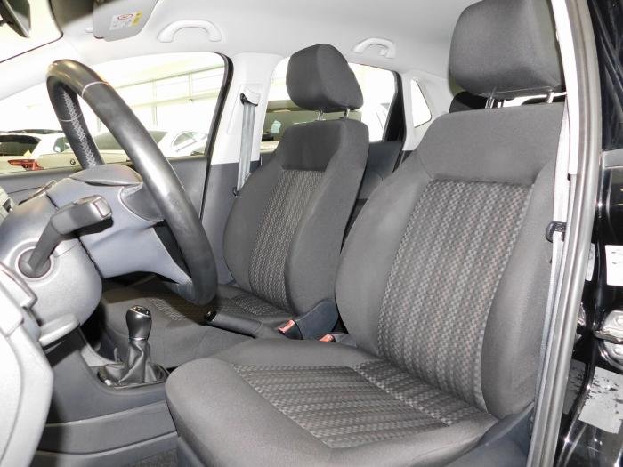 Volkswagen Polo - Photo 14