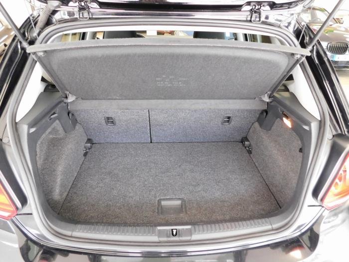 Volkswagen Polo - Photo 16