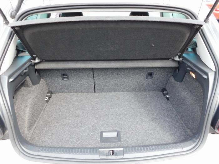 Volkswagen Polo - Photo 9