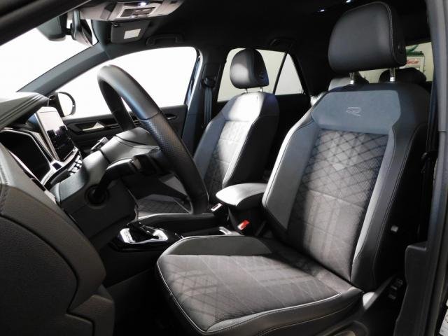 Volkswagen T-Roc - Photo 12