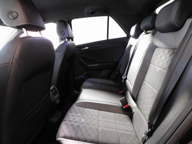 Volkswagen T-Roc - Photo 13