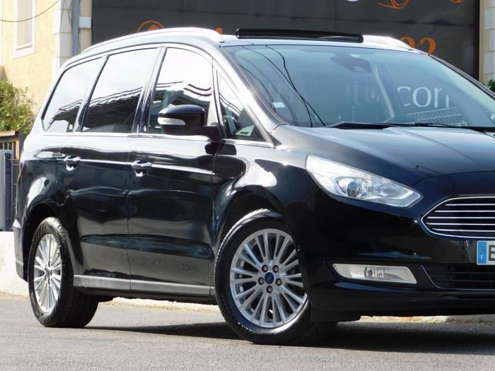 Ford Galaxy - Photo 2
