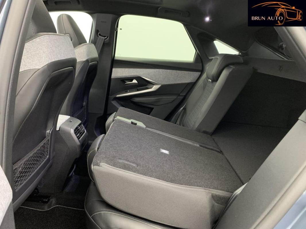 Peugeot 3008 - Photo 12