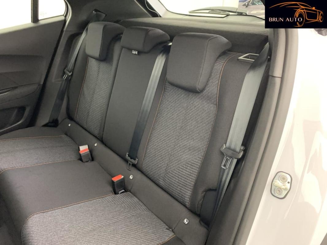 Peugeot 2008 - Photo 18