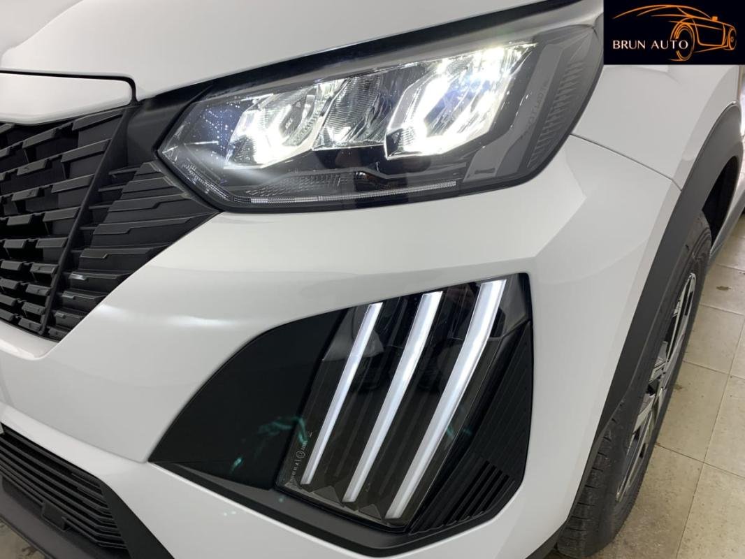 Peugeot 2008 - Photo 23