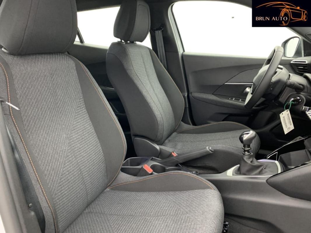 Peugeot 2008 - Photo 9