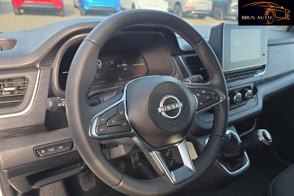Nissan Primastar - Photo 14