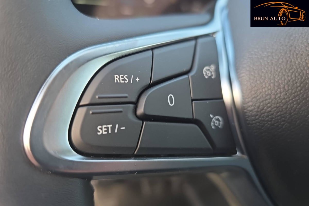 Nissan Primastar - Photo 16