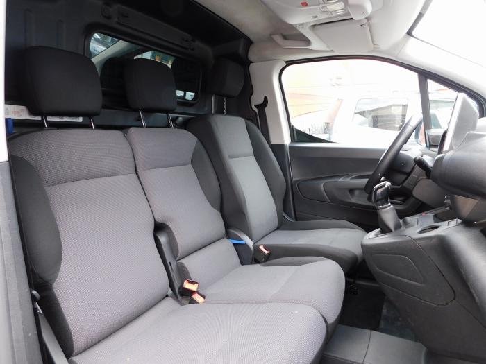 Toyota Proace City - Photo 19