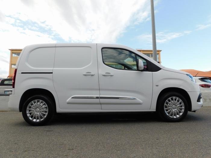 Toyota Proace City - Photo 4