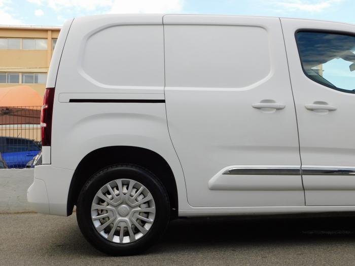 Toyota Proace City - Photo 6