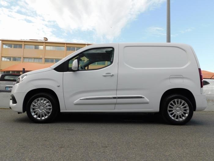 Toyota Proace City - Photo 8