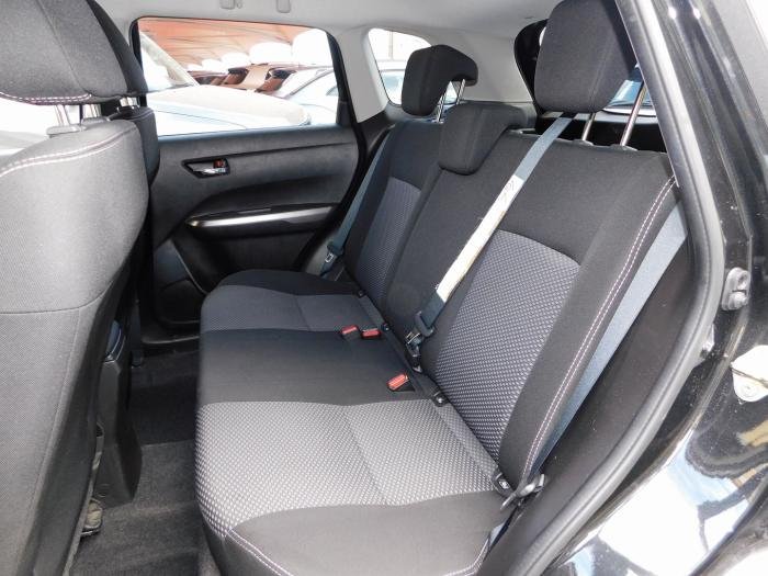 Suzuki Vitara - Photo 16