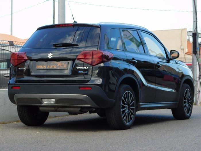 Suzuki Vitara - Photo 7