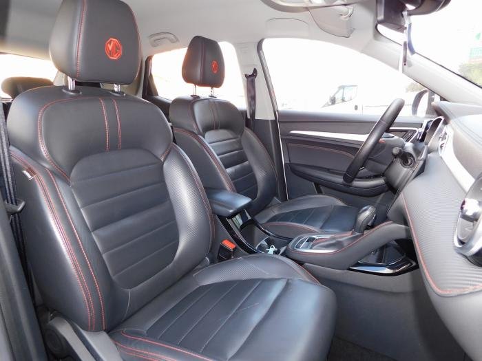 MG ZS - Photo 18